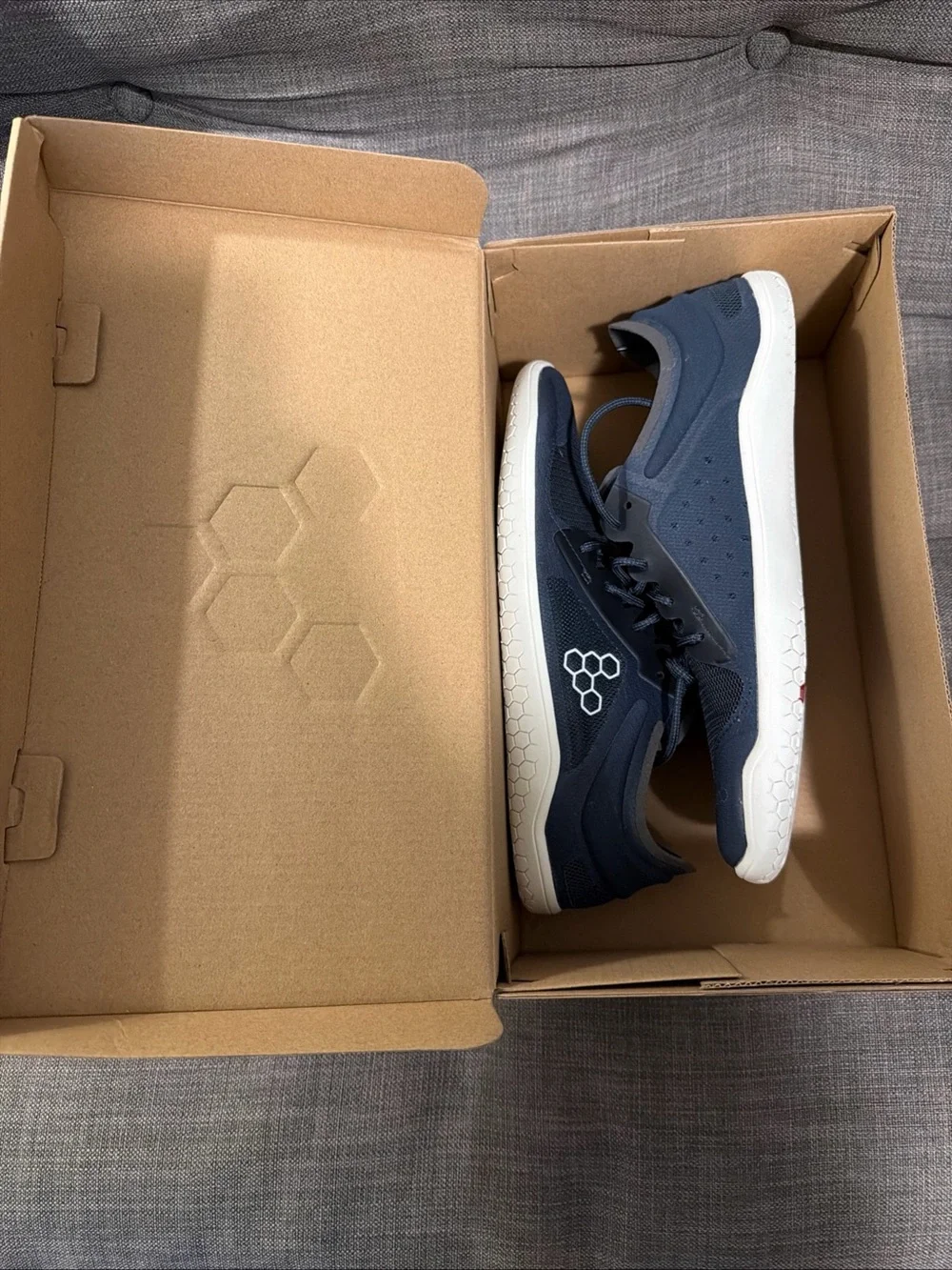 Vivo barefoot lightweight breathable